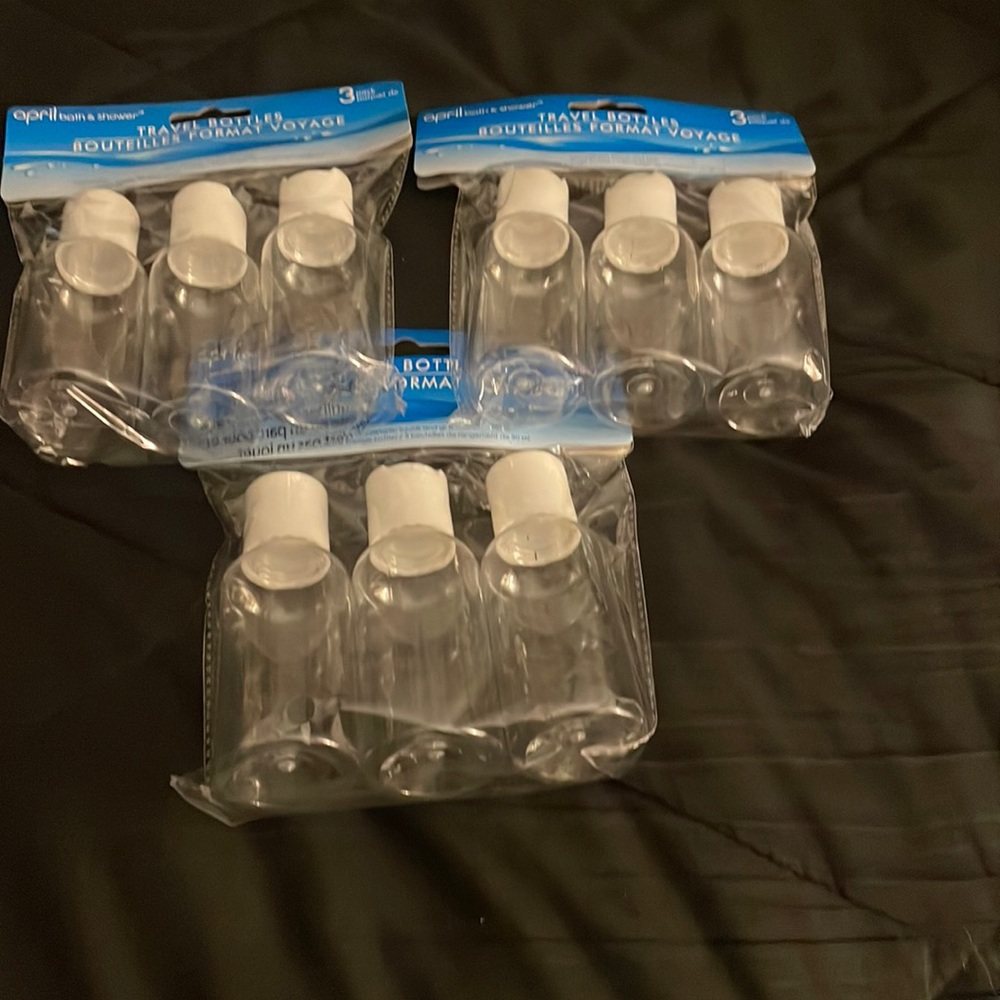 🔥Sale🔥3 sets of 3 piece travel bottles..never been opened